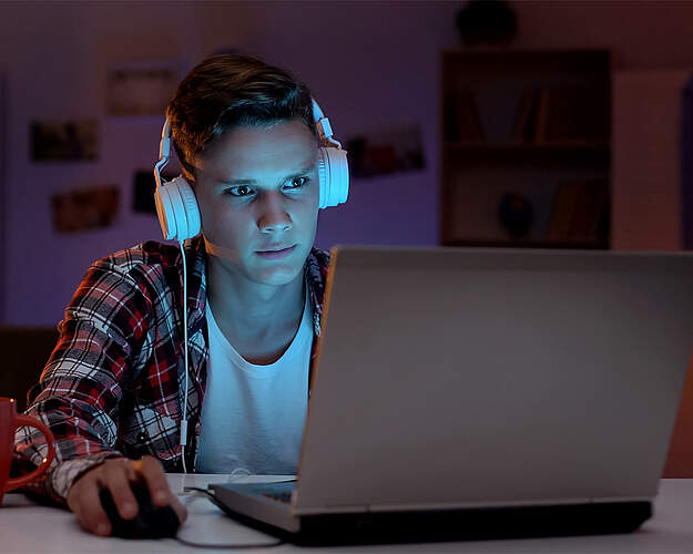 Når spil fylder for meget i teenagelivet