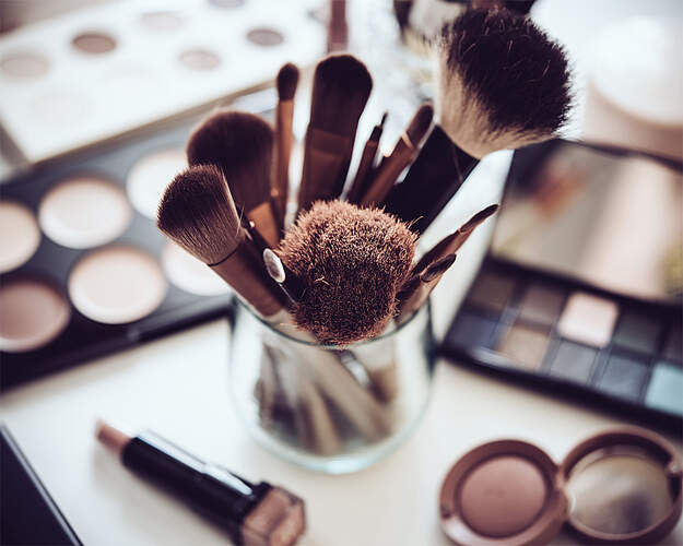 Sådan får du dine makeupprodukter til at holde længere uden at miste kvalitet
